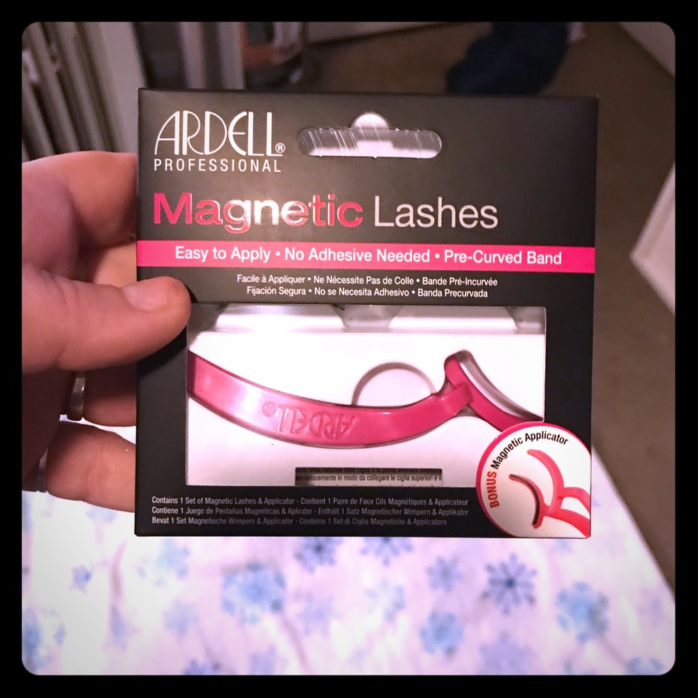 Magnetic eyelashes